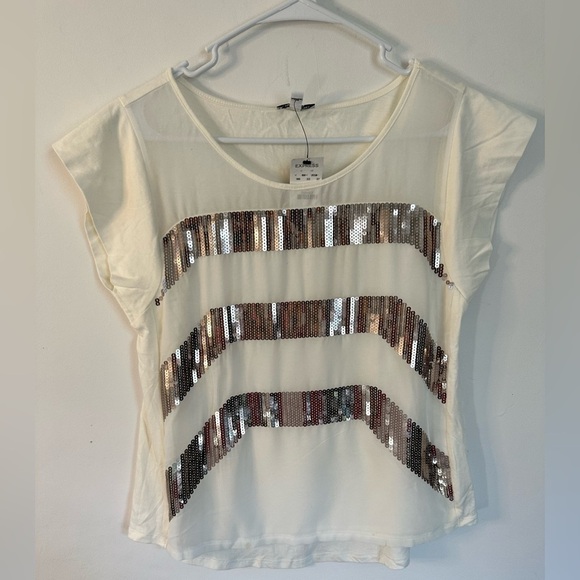Express white with gold sequin top size xs NWT - Picture 1 of 3